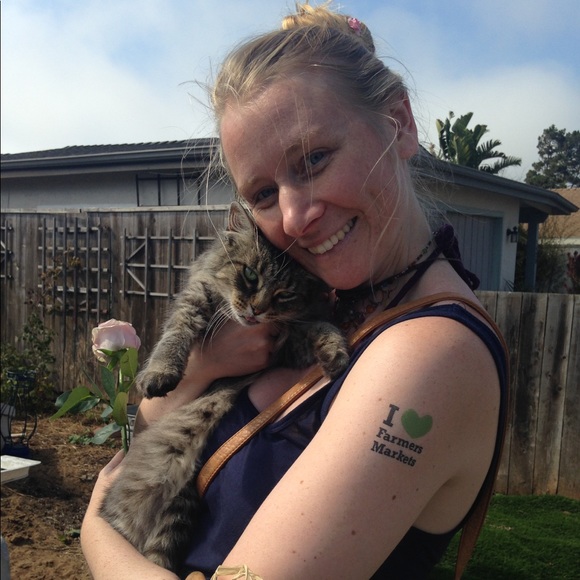 Meet your Posher, Dorothy - Picture 1 of 1